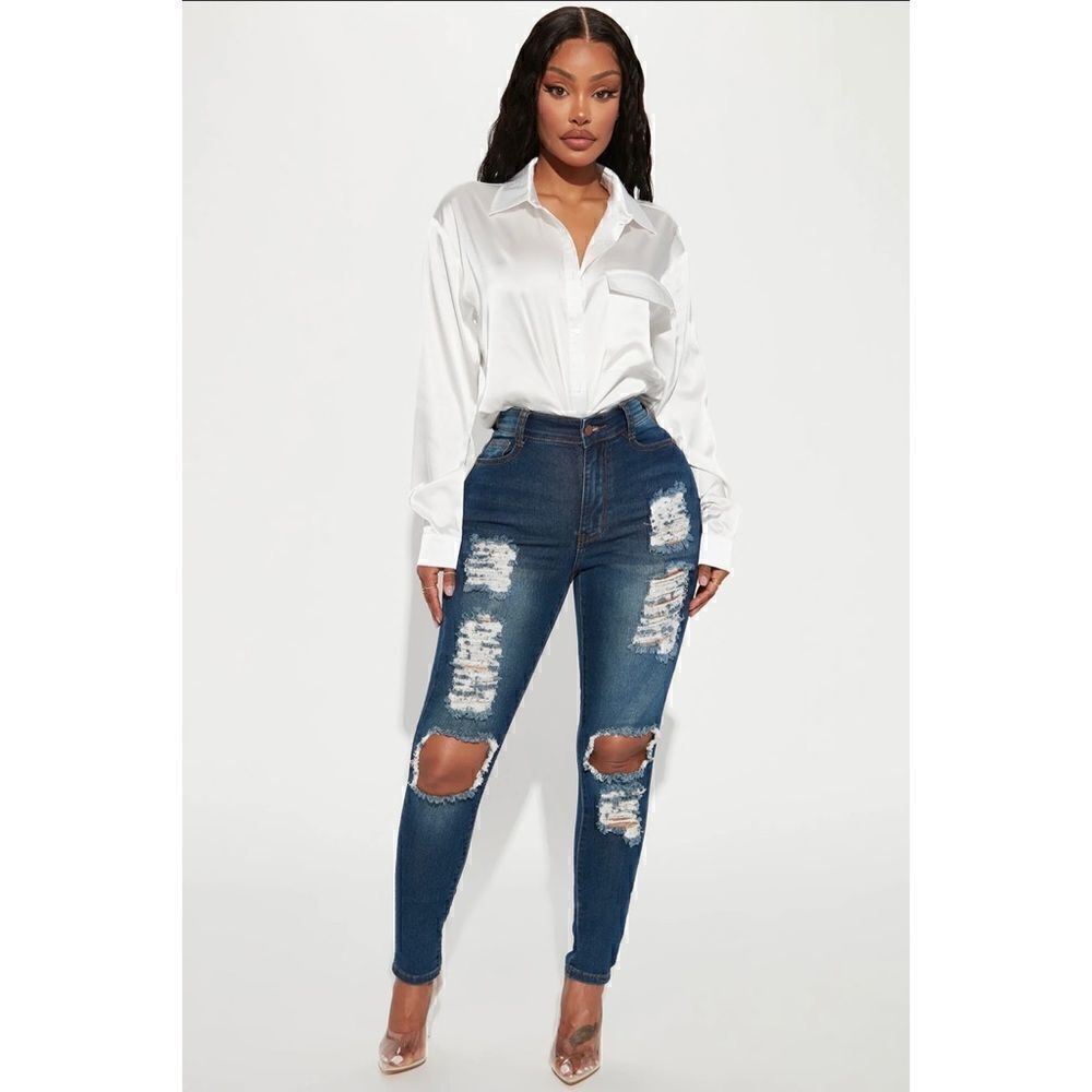NWT Fashion Nova Say Yes to Distress - Dark Denim